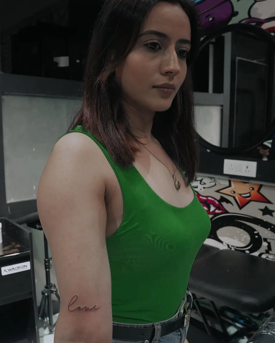 Minimal tattoo by Kamz Inkzone