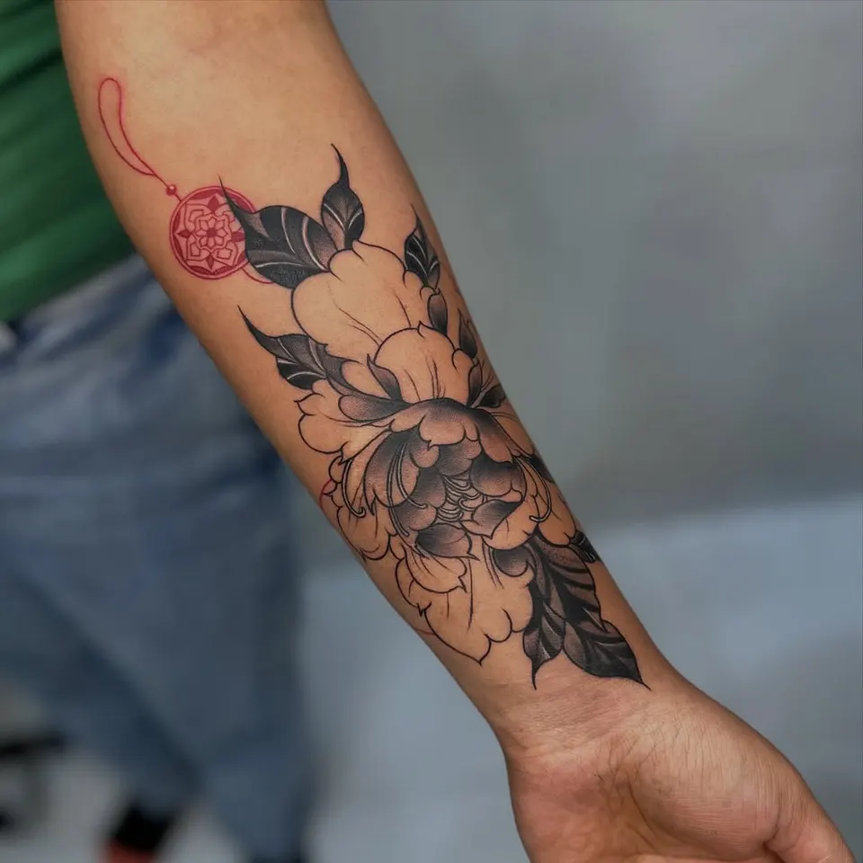 Minimal tattoo by Kamz Inkzone