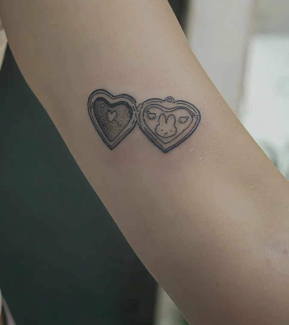 Minimal tattoo by Kamz Inkzone