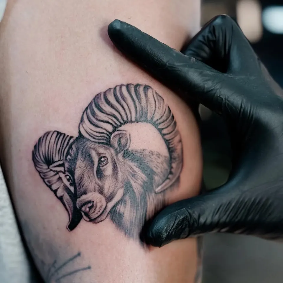Wildlife tattoo by Kamz Inkzone